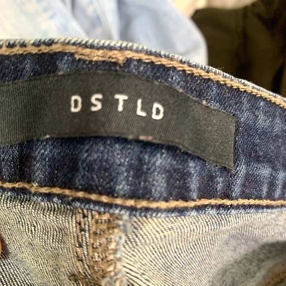 DSTLD Indigo Slim High Rise Skinny Jean Sz 26 - Picture 9 of 11